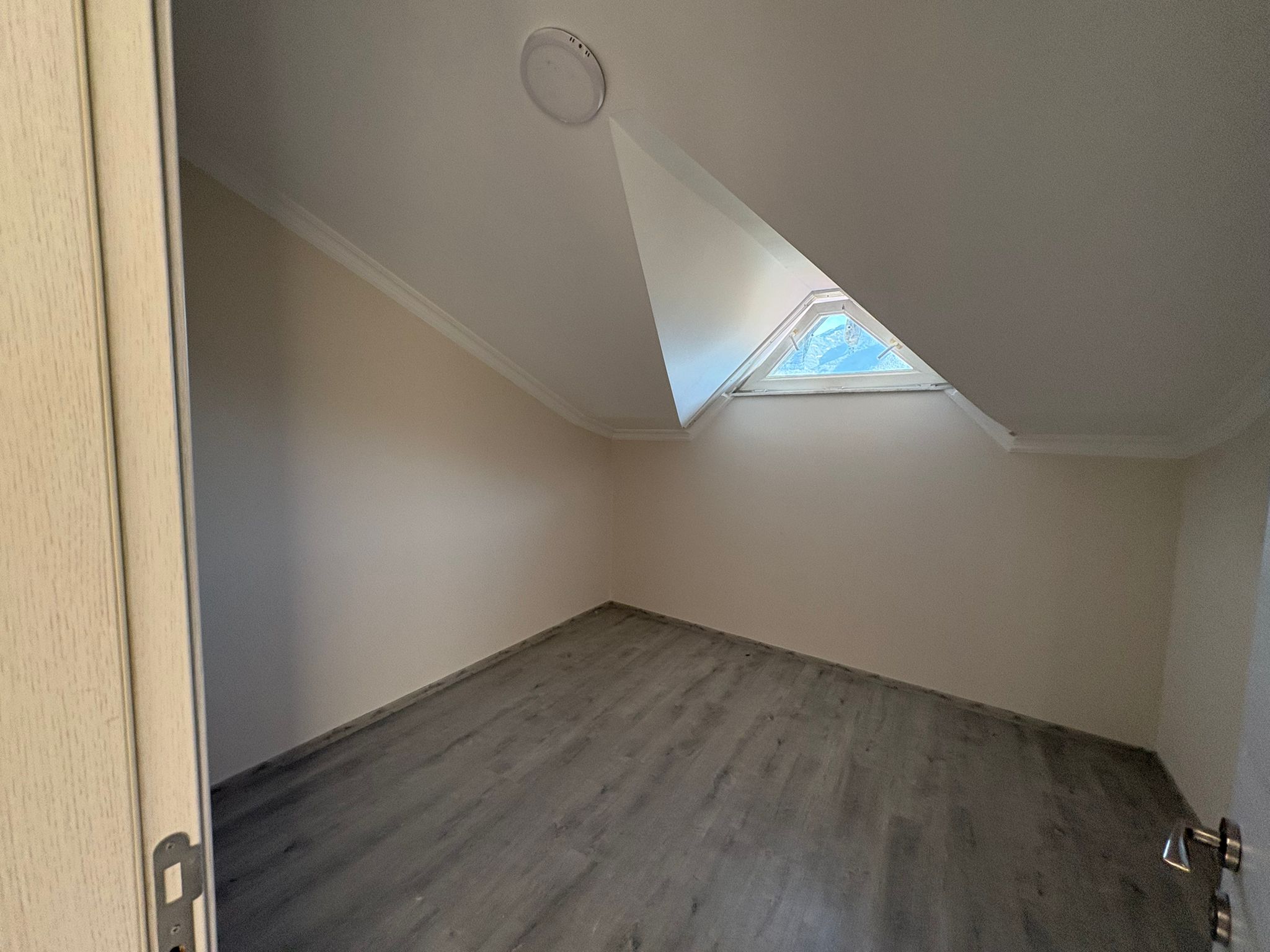 Dy Gayrimenkul'den Karaçulhada 4+1 Kiralık Daire - 3